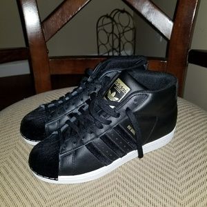 Adidas Cutom Suede Shelltoe Ortholite sneakers